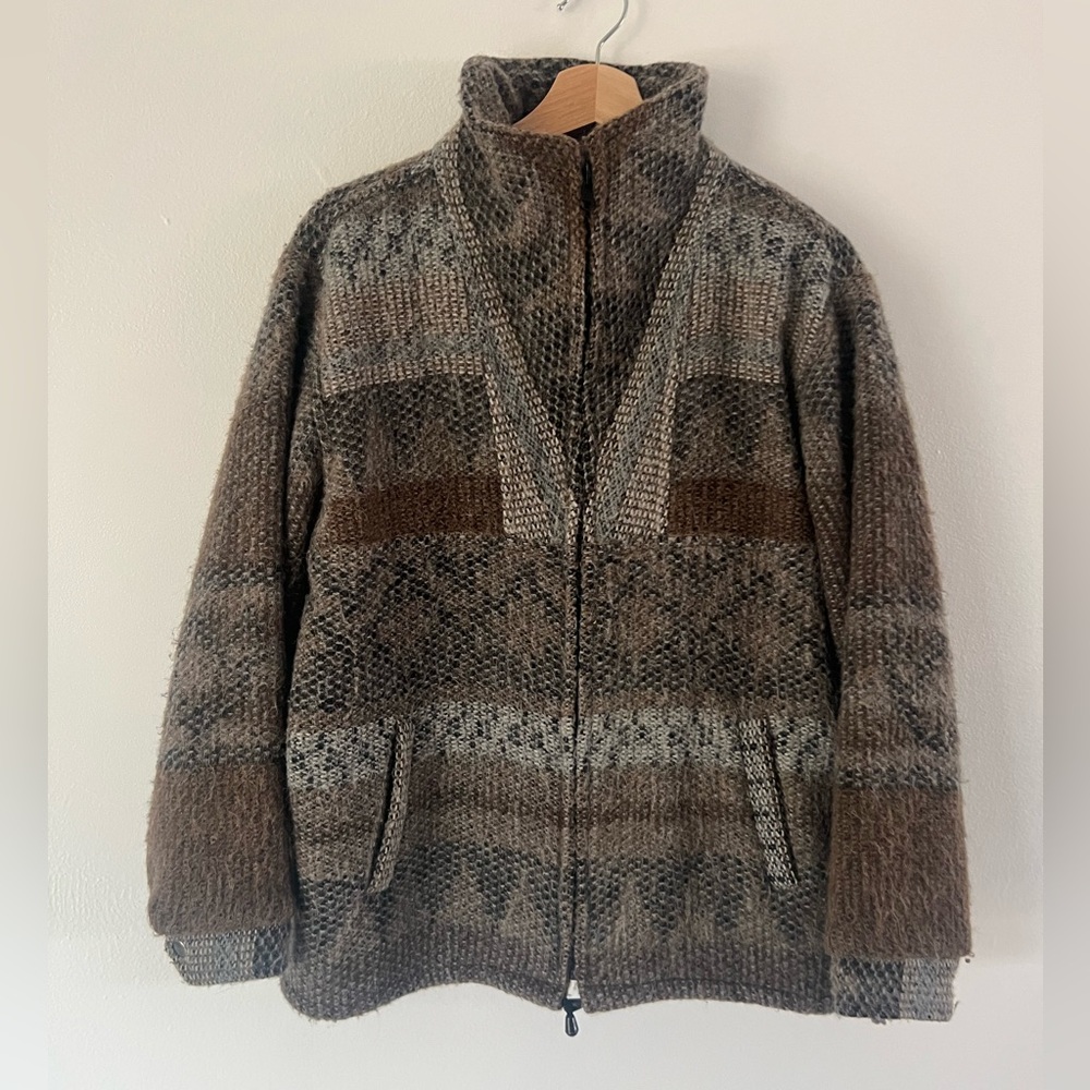 Peruvian Alpaca Fuzzy Full-Zip Brown & Grey Knit Aztec Pattern Sweater Jacket‎